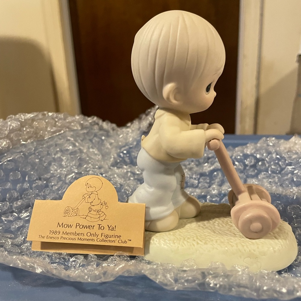 Precious Moments figurine